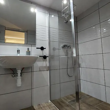 Headroom * Budapešť
