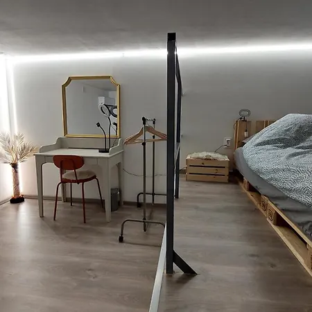 Headroom Budapest